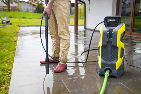 Cost of Porch Pressure Washing in Park City