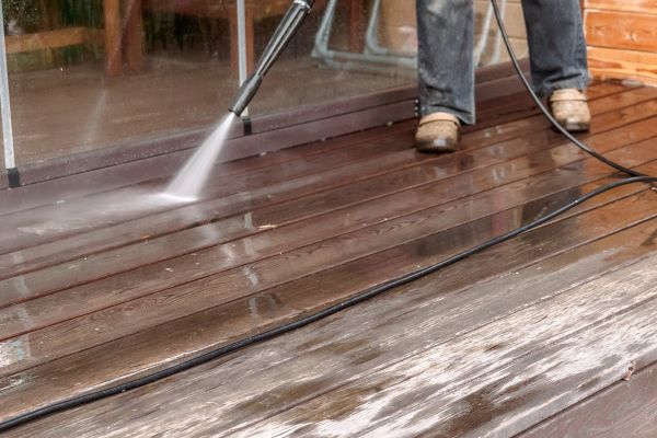 Cost of Pool Deck Power Washing in Park City