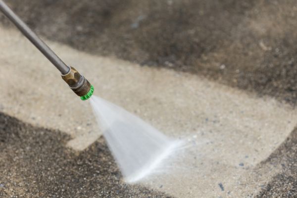 Cost of Concrete Patio Cleaning in Park City