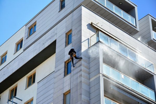 Cost of Condo Pressure Washing in Park City