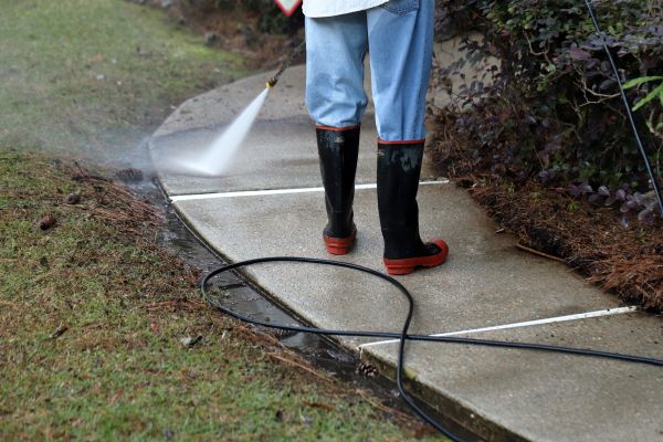 Cost of Sidewalk Pressure Cleaning in Park City