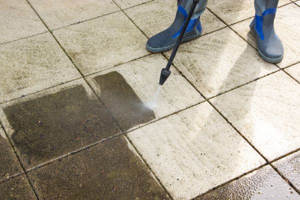 Cost of Outdoor Concrete Cleaning in Park City