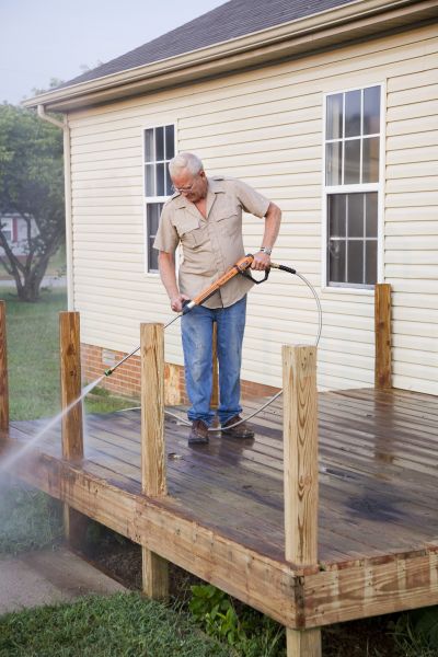 Cost of Deck Mold Cleaning in Park City